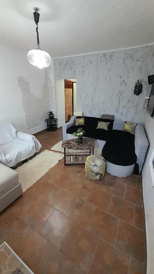 Kosta Apartments Суботица Екстериор снимка